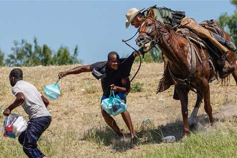 Haitian Migrants File Lawsuit Protesting Treatment by Border Patrol