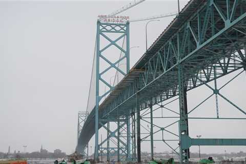 Ambassador Bridge reopens after week of right-wing protests ⋆