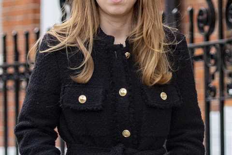 Princess Beatrice is spotted walking alone in London in all-black ensemble