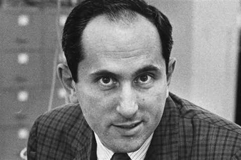 Martin Tolchin, Former Times Reporter and a Founder of The Hill, Dies at 93