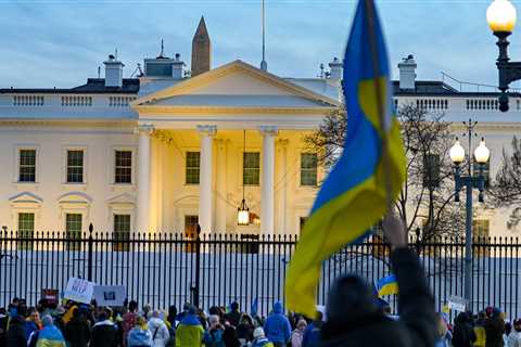 U.S. Grants Temporary Protected Status to Some Ukrainians