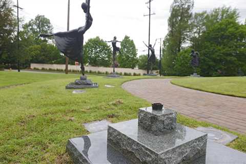 Ballerina statue cut down in Tulsa, sold for scrap metal |  News about Stars