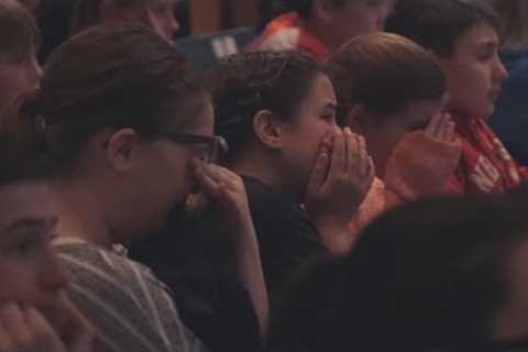 The Speech That Brought This Entire School To Tears (The Most Inspiring Motivational Video of 2017)