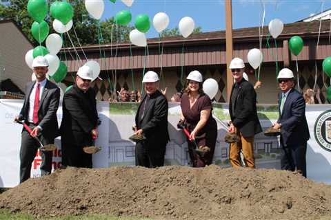 Aquinas Catholic Community School, Big Shoulders Fund Northwest Indiana, Dean & Barbara White..