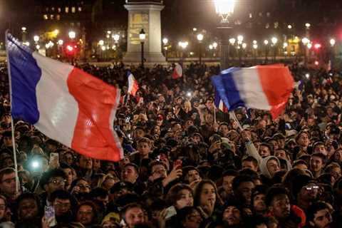 Watch: Massive crowds erupt for France runners-up in Paris on World Cup return |  world news