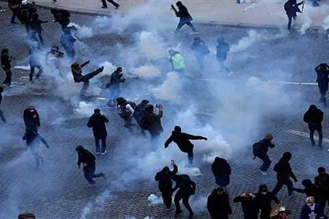 French strikes disrupt fuel supplies, power supplies on fourth day