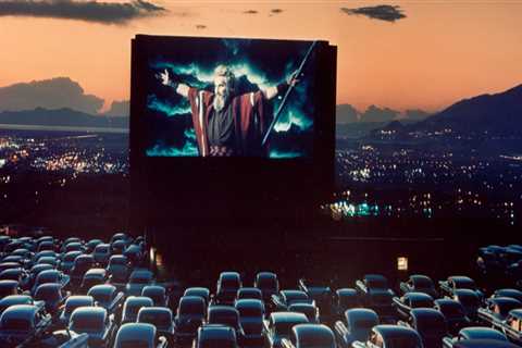 Veterans Special Screenings: Enjoy a Movie at a Drive-In Theater in Southern California