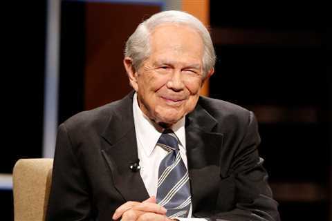 Pat Robertson, broadcaster who helped make religion central to GOP politics, dies at 93 – WISH-TV | ..