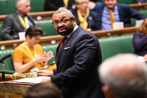 Cabinet Minister Clashes with Home Secretary Over Rwanda Asylum Plan
