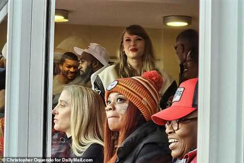 Taylor Swift enjoys Arrowhead suite with Travis Kelce’s mom as pop star watches Chiefs and Bengals..