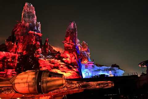 Season of the Force at Disneyland: A Star Wars Celebration