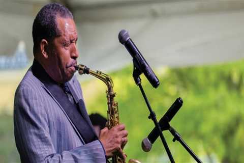 The Vibrant Music and Dance Traditions of Southeastern Mississippi