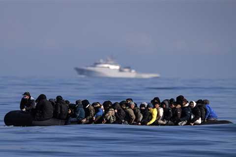 The Complex Dynamics of Channel Crossings: Navigating Migrant Smuggling Networks