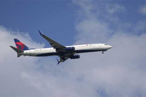 Delta Flight Emergency Landing: 25 Injured Mid-Air Incident