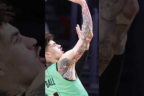 Is LaMelo Ball a WINNING PLAYER?! 🤔😤 #lameloball #charlottehornets #hornets #nba