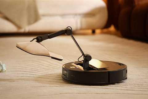 Saros Z70 Robot Vacuum: $1,000 Off in Roborock’s Sale