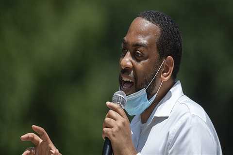 The Dark Side of Campaigns in Central Kentucky