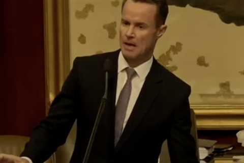 President Trump Cheers the Retirement of Dirtbag Texas Speaker Dade Phelan Who Killed Every Bill..