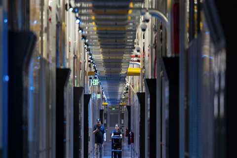 Navigating Political Challenges in Fayetteville, Georgia